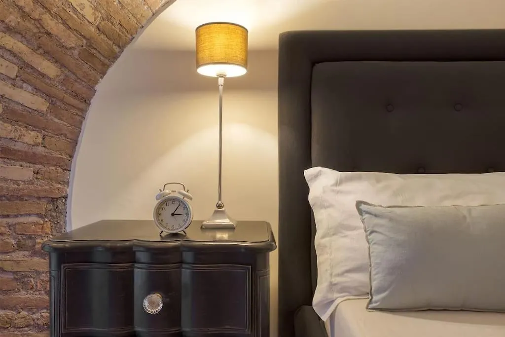Flavia'S Loft Spanish Steps 罗马 公寓