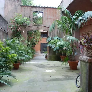 Palazzo Velli דירה